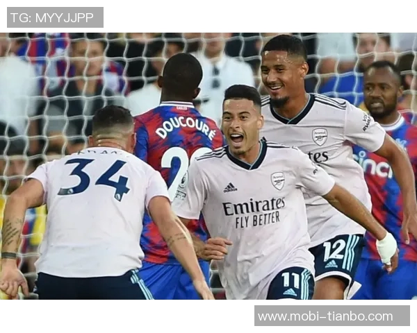 克尼佩尔展现三分神技弗拉格全能表现奎因火力全开助球队获胜